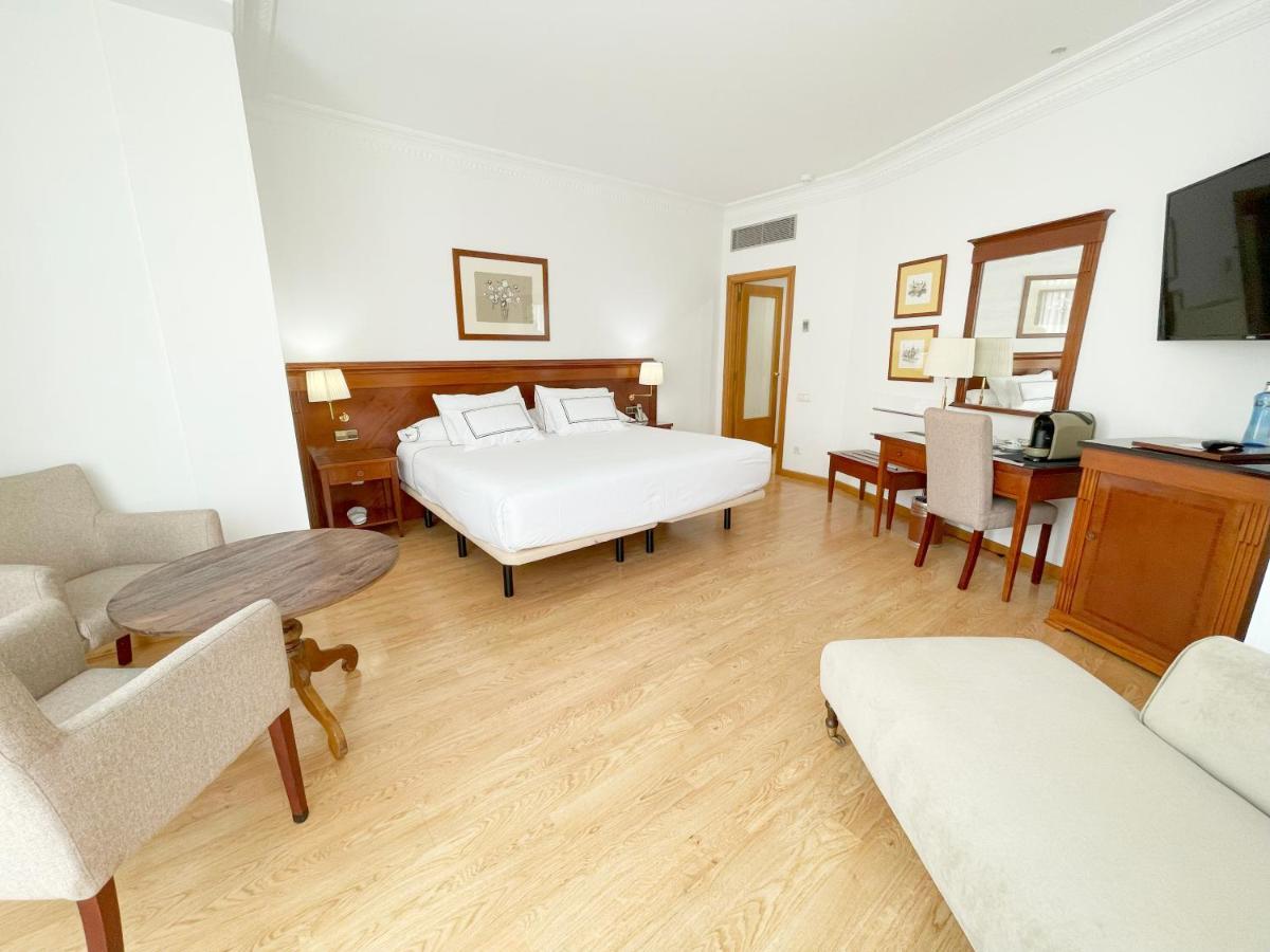 เมเลีย พลาซา บาเลนเซีย Hotel ภายนอก รูปภาพ