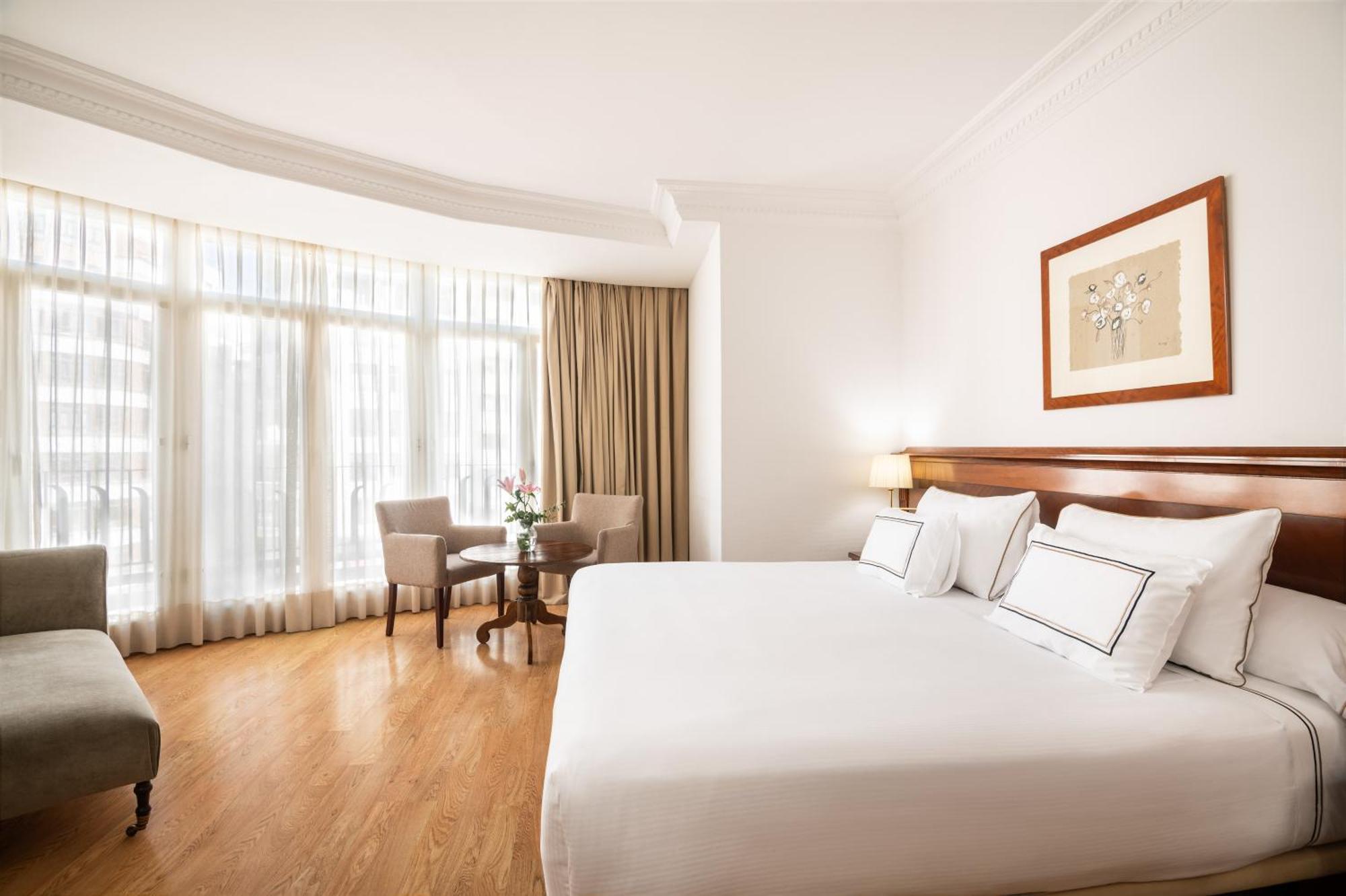 เมเลีย พลาซา บาเลนเซีย Hotel ภายนอก รูปภาพ