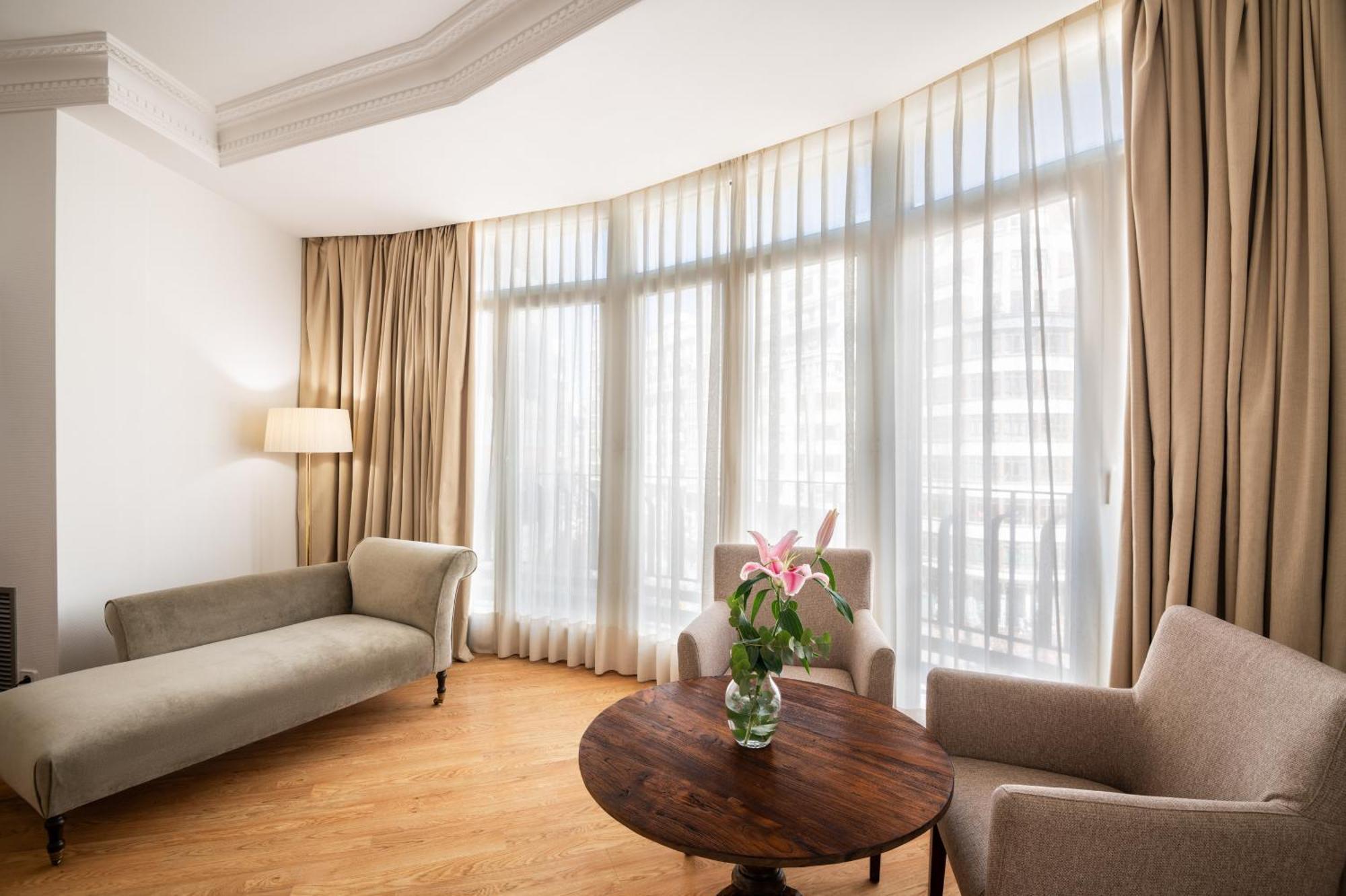 เมเลีย พลาซา บาเลนเซีย Hotel ภายนอก รูปภาพ